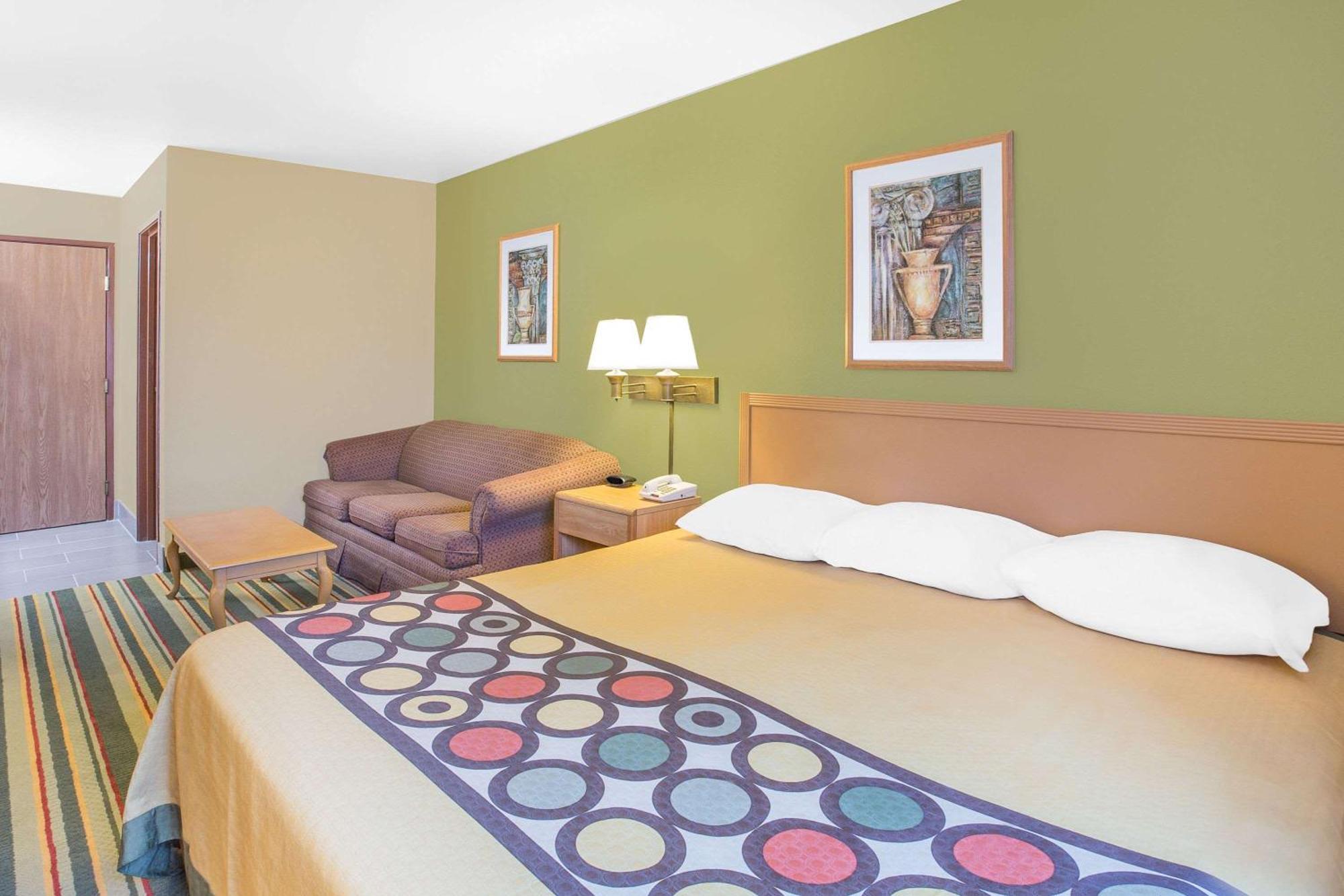 Super 8 By Wyndham East Moline Hotel Buitenkant foto